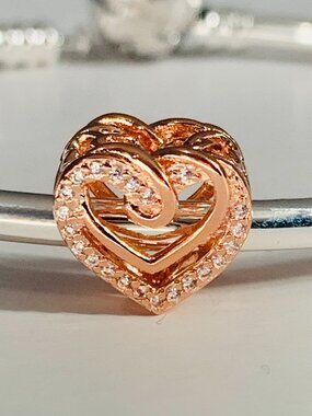 New Authentic Pandora Rose Gold Sparkling ENTWINED HEARTS Charm #799270C01